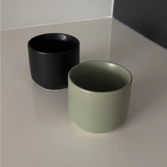 Mini Ceramic Pots - Picture 1 of 3